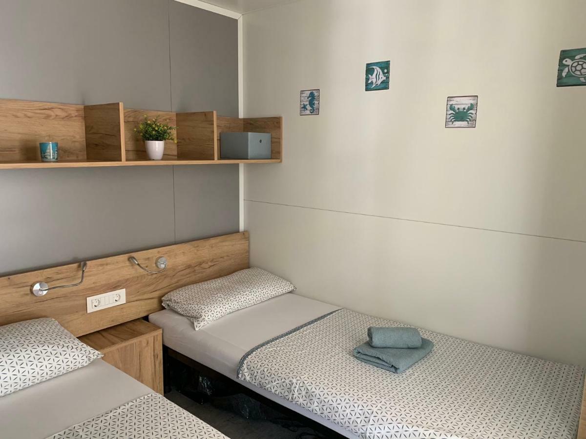 Lunabay II Mobile Home Jezera Bagian luar foto